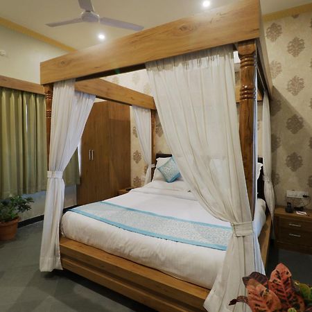 Keshav Resort 烏代浦 外观 照片