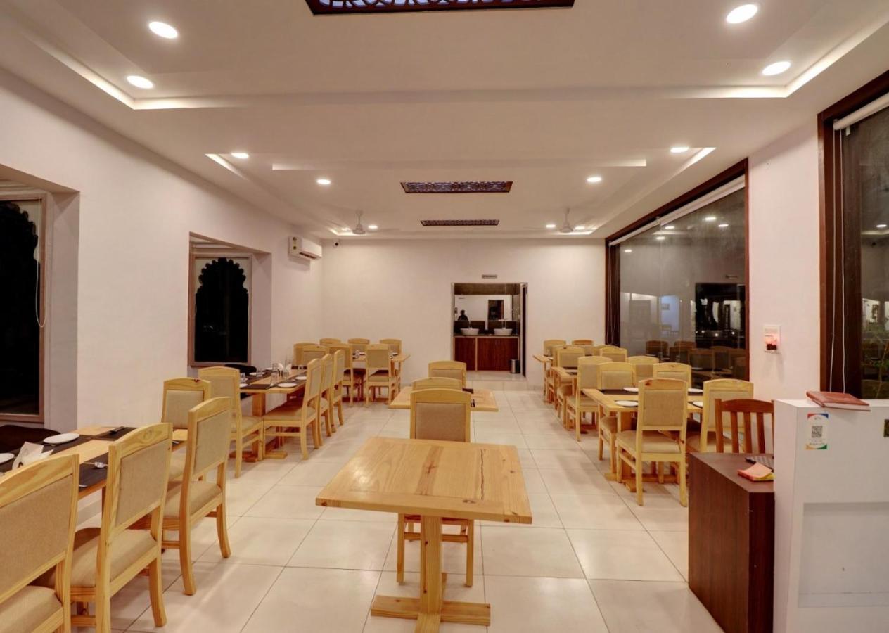 Keshav Resort 烏代浦 外观 照片